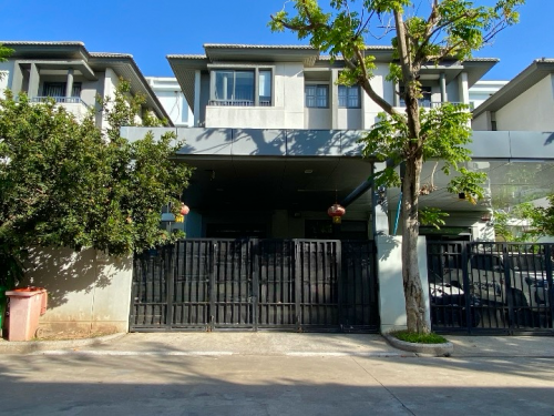 Twin Villa for rent at street 271, near Aeon3