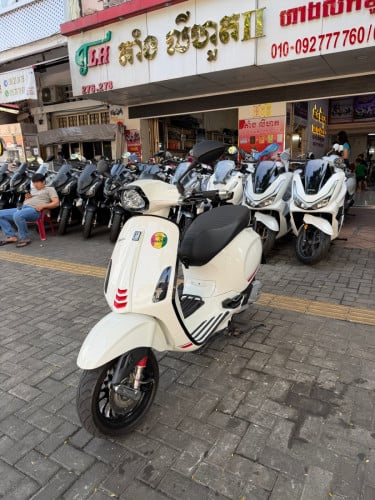 Vespa Spring 150cc 2023 ស្លាកលេខ 97%