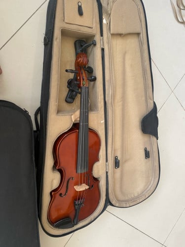 Violin 🎻 for sale   Size 3/4 Brand Palatino. Model VN-450 60$