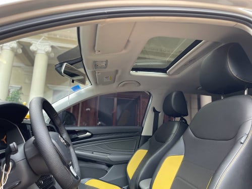 Volkswagen Jetta VS5