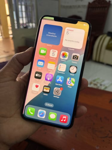 Xsmax 64G (១ឆ្នូត​&ជាំដូចរូបប្រេីបានធម្មតា)👉$100