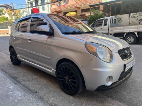 ធានាឡានស្អាត