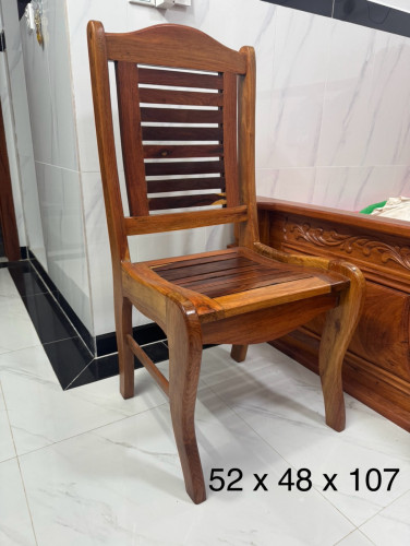 កៅអីផ្អែក