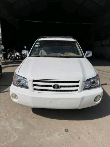 ឡានតុបតែងរួច