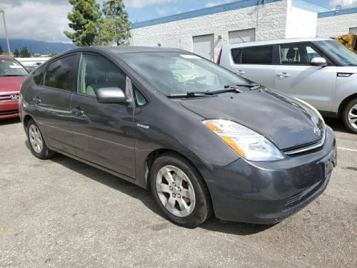 ឡានសាងមេមេ 07hf ឡានមូលអាគុយ017 ឃ្មុំសុីន បាតខ្ចី 10800$ បេីកទូដេីមខែក្រោយ