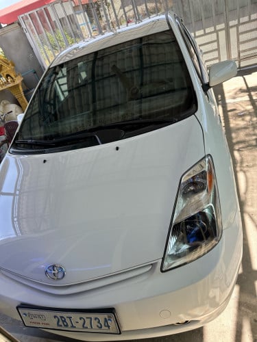 លក់ 2005.  Full option. 2BI…. ក្នុងលឿង