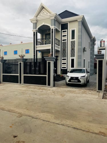 ផ្ទះវីឡាជួលនៅបាវិត 4បន្ទប់ដេក