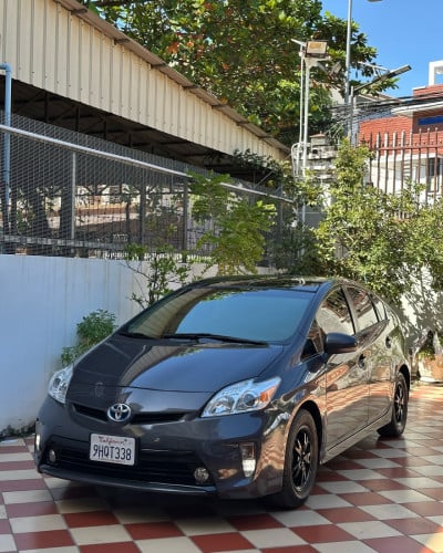 Prius 2012 option 3 solar ឡានCalifornia🇺🇸  auto check កប់ milesតិច មកមើលផ្ទាល់បានបងៗ