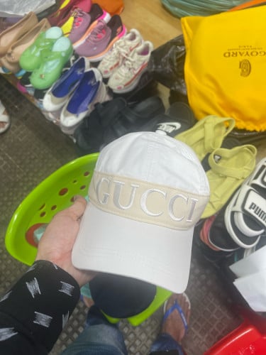 លក់មួកGUCCI ZIN ស្អាត80%