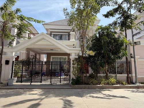 🏠វីឡាទោលTiara 50m សម្រាប់ជួល នៅក្រុងតាខ្មៅ