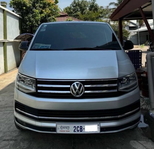 🔥VolkswagenCaravelle09🆙020 V6សាំងតួវែង កៅអុីVIPទាំង4 ម៉ាសុីនប្រអប់លេខអ៊ែម សុំពេលរៀបចំ2-3ថ្ងៃសិន