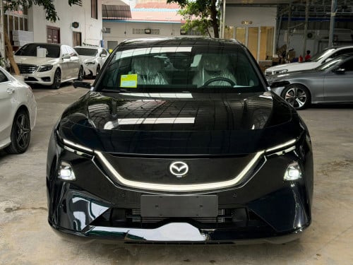 2025 Mazda EZ60 Max Options ថ្មីខ្លាញ់គោ