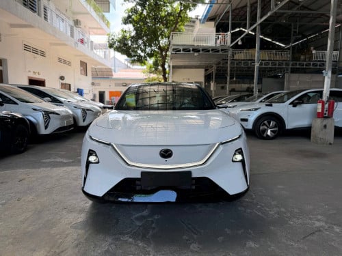 2025 Mazda EZ60 Max Options ថ្មីខ្លាញ់គោ