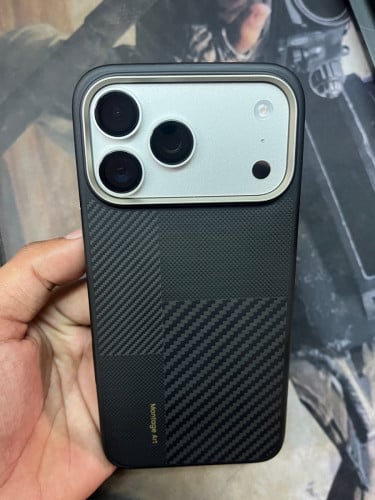 Case 17 pro max Cabon Bank