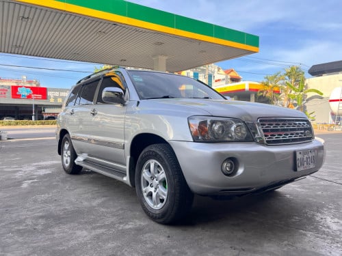 Highlander 2003 V6 P1 បើកដំបូល ឡានស្អាត ម្ចាស់ដើមទី១ កាត់ឈ្មោះបាន ធានាសំនុំស្អាត ហាប់ អត់បុក