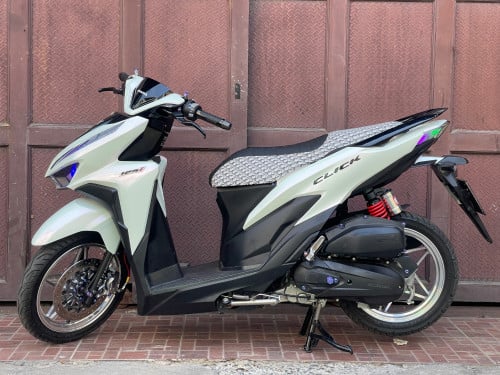 Honda Click សេរី2019 Smart Key របស់ក្រុមហ៊ុន គ្រឿងលេងស្រាប់  ម៉ូតូស្អាត99%