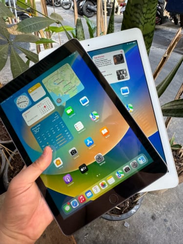 iPad 5 មានតែ WiFi 32GB សំនុំ ថែមខេស ឆ្នាំង ស្រ្គីន