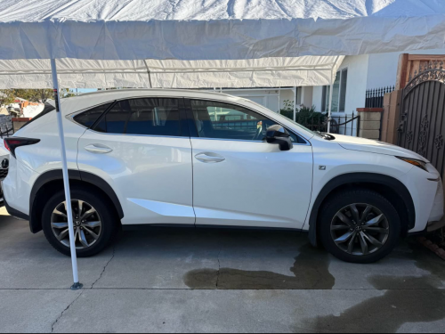 NX 200t F Sport 2015