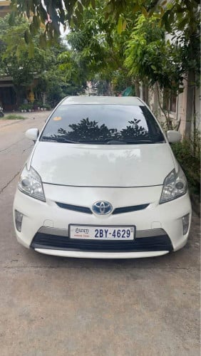 Prius 2012 opt3 plug in