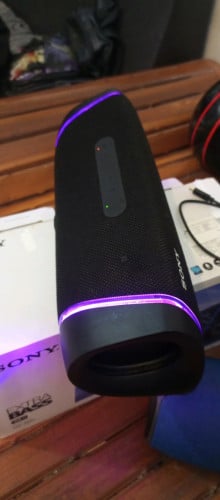 sony srs xb43 នៅសានុំថ្មកាន់សំលេងណែន98% 115$ វៃដូរបាន