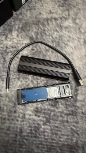 WD M.2 512G + External Box