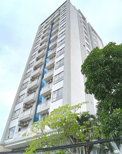 WHOLE APARTMENT FOR RENT IN HEART OF PHNOM PENH.