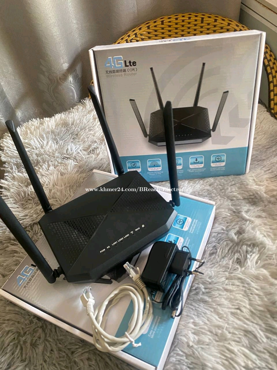 4 Antennas 4G/LTE Wireless Router ប្រើស៊ីមបានគ្រប់ប្រព័ន្ធ ...