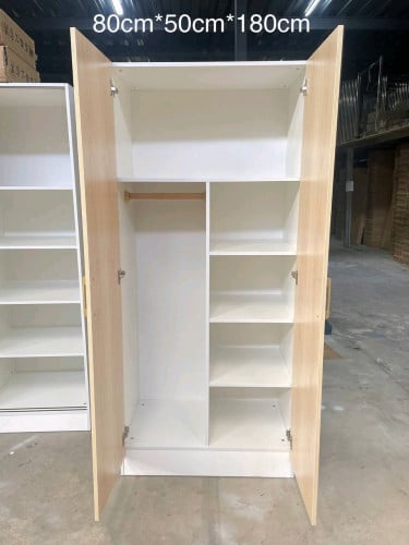 ទូអាវឈើល្អ