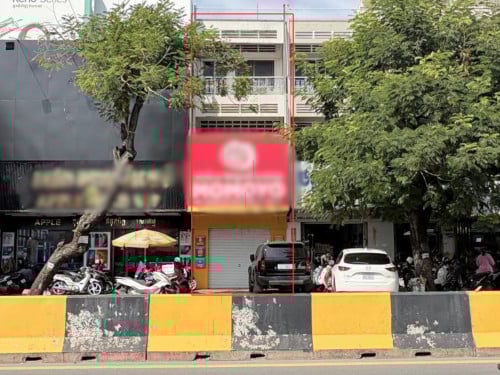 ហាងជួល​ក្បែរវិទ្យាល័យសន្ធរមុខ ផ្លូវកម្ពុជាក្រោម