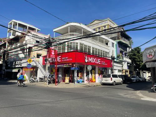 ផ្ទះកែងសម្រាប់លក់ នៅបឹងកេងកង២