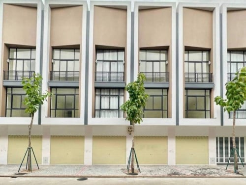 ផ្ទះជួលក្នុងបុរីប៉េងហួតបឹងស្នោរ