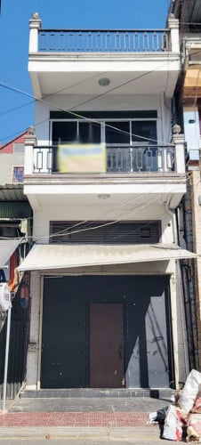 ផ្ទះល្វែងសម្រាប់លក់