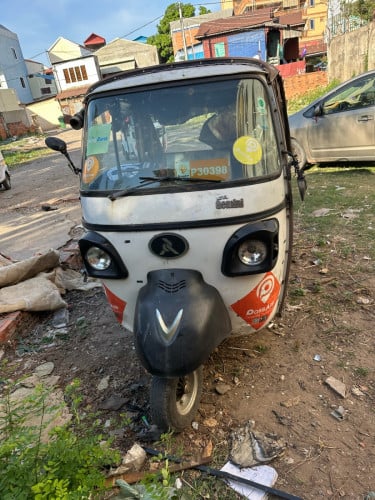 កង់បីលក់ 150$