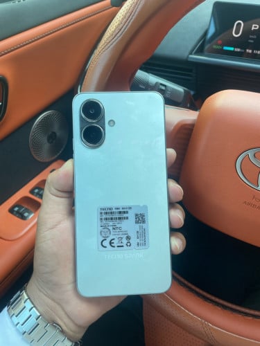 ទូរស័ព្ទលក់ 240000៛ ទិញប្រើបាន 3ថ្ងៃ