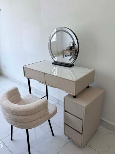 លក់វិញ មួយឈុត 80$