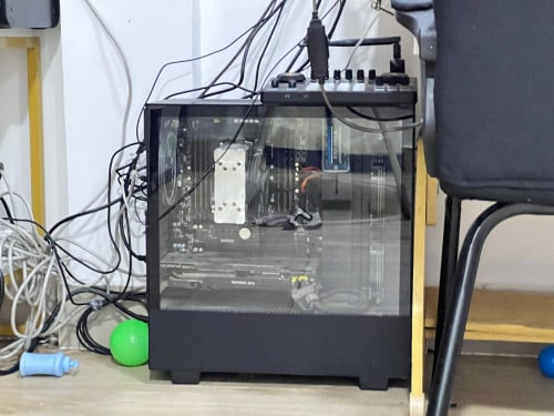 លក់Desktopមួយឈុត