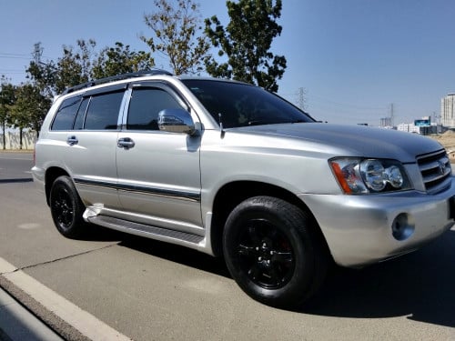 លក់Highlender 2002 ប៉ុងពីរV6​ពាក់កណ្តាលfull