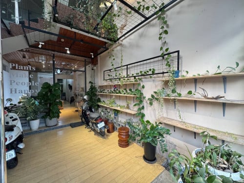 ហាងជួលនៅផ្លូវកម្ពុជាក្រោម  I Shop for Lease at st Kampuchea Krom