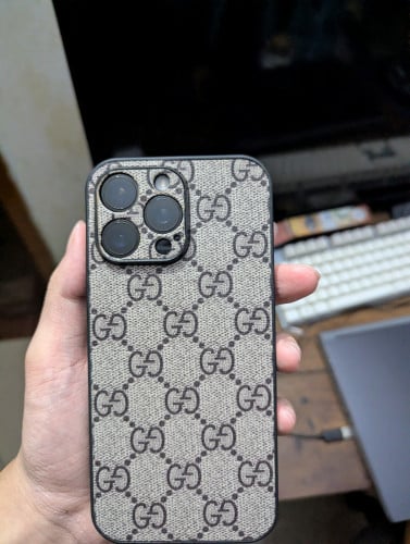 លក់បន្ទាន់ត្រូវការលុយ Iphone 16 Pro max 256GB bypass wifi