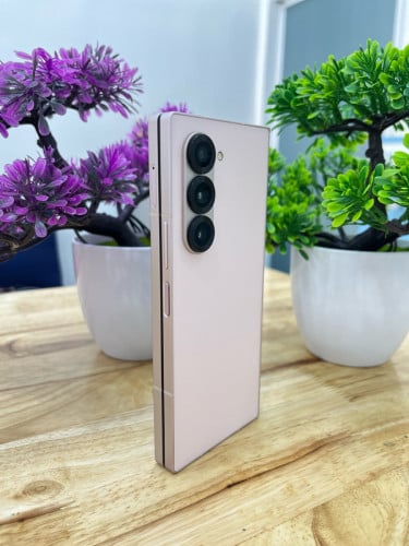 ស្តុកថ្មីក្ដៅៗ SAMSUNG GALAXY Z Fold6