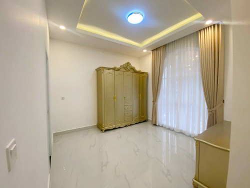 វីឡាទោលTiara សម្រាប់ជួល នៅបុរី​ ML Tiara 50m ក្រុងតាខ្មៅ