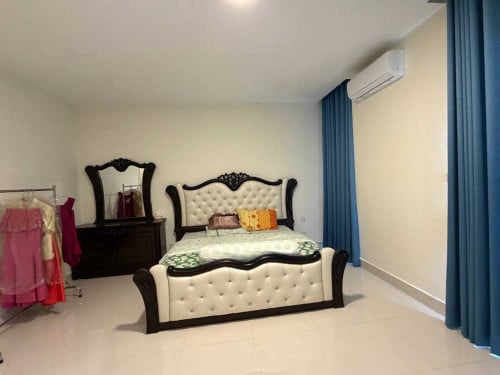 🏠 វីឡាភ្លោះAសម្រាប់លក់នៅ បុរីប៉េងហួតដឹស្តាមេរាហ្គាដិន 50m
