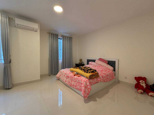 🏠 វីឡាភ្លោះAសម្រាប់លក់នៅ បុរីប៉េងហួតដឹស្តាមេរាហ្គាដិន 50m