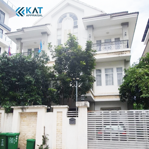 ផ្ទះវីឡា សម្រាប់ ជួល និង លក់បន្ទាន់ | Villa For Rent And Sale Urgent