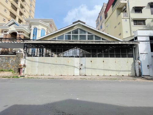 ឃ្លាំងសម្រាប់ជួល នៅទួលទំពូង | Warehouse for rent at Toul Tumpung