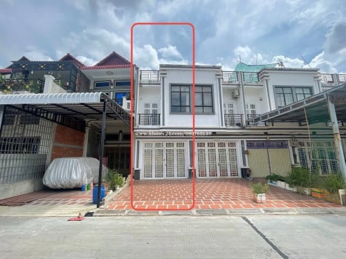 ផ្ទះលក់បន្ទាន់ បុរីហុកឆេង