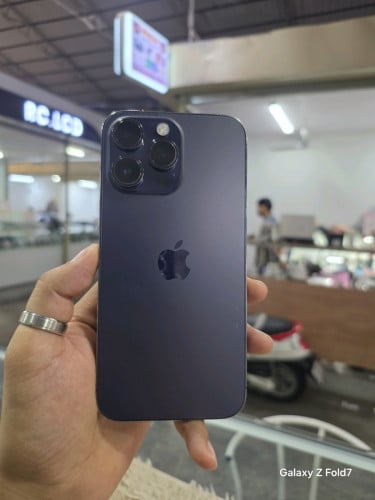 14ProMax 256G LLA Esim សំណុំសុីនណែន