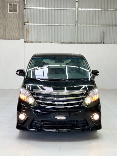 ALPHARD ឆ្នាំ2012 ហាយប្រីជ កៅអីមុខចុចអូតូ ទ្វារអូតូ2គ្រាប់ សាងក្នងតម្លៃបោះដុំ