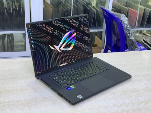 Asus Zephyrus M16 16”2.5K,165Hz