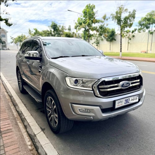 Ford Everest 2017